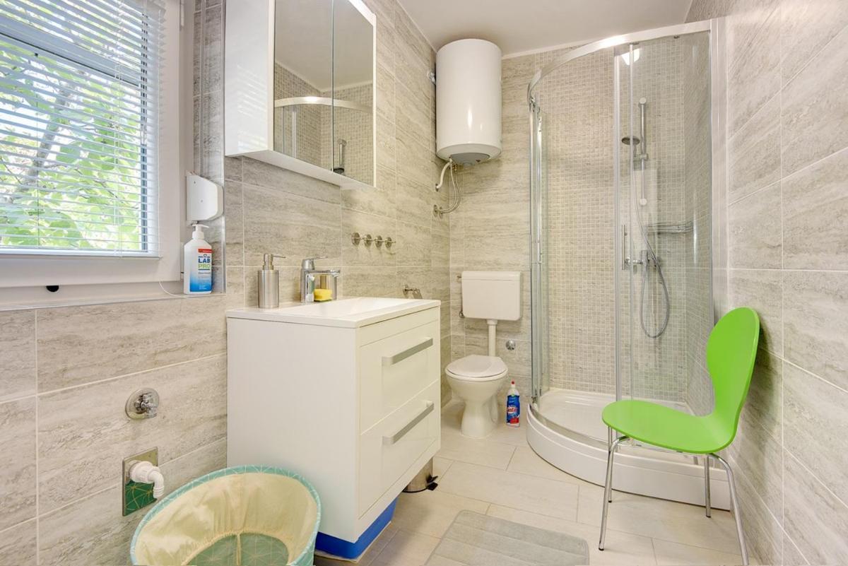 Apartment Zajec Premantura Eksteriør billede