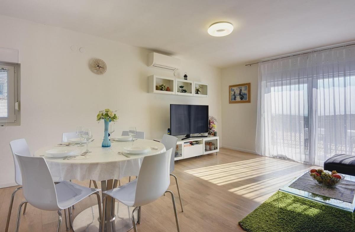 Apartment Zajec Premantura Eksteriør billede